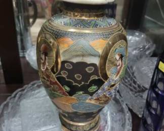 Vintage vase Satsuma