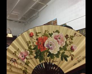 Lg handpainted fan