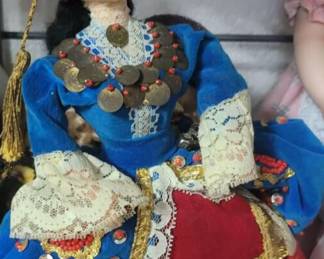 Vintage sm doll