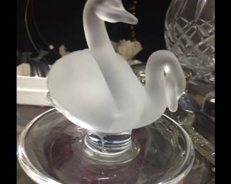 Lalique 2 swan dish