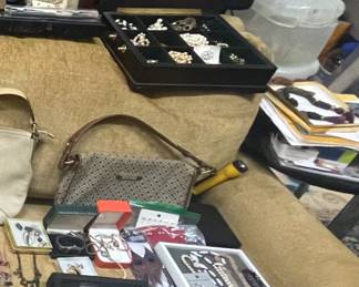 Assorted bags & jewelry mostly vintage