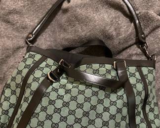 Original Gucci w/ certificate of authenticity + dust bag