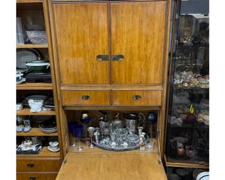 Drexel Display Cabinet (will separate pcs)