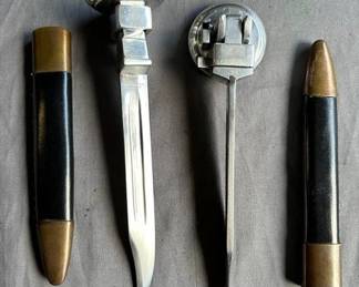 2 Blades detachable threaded w scabbards