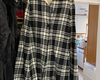 Vintage Burberry trench reversible cape