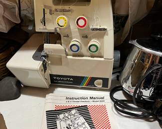 Toyota Model 6600 3 and 4 thread overlock machine