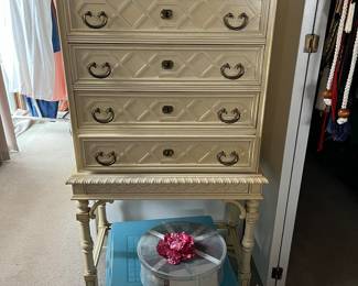 vintage Thomasville 4 drawer jewelry chest