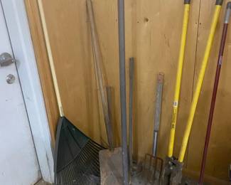 Handy Garden Tools For You