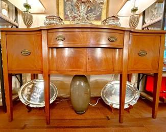 Classic mahogany sideboard.  Perfect for every space.  Even contemporary interiors need a touch of “this is amazing” and “will always be in fashion”!