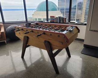 Vintage foosball table!! In great condition.