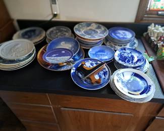 over 50 1969 collector plates