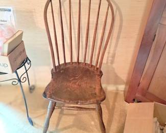 Windsor sided chair