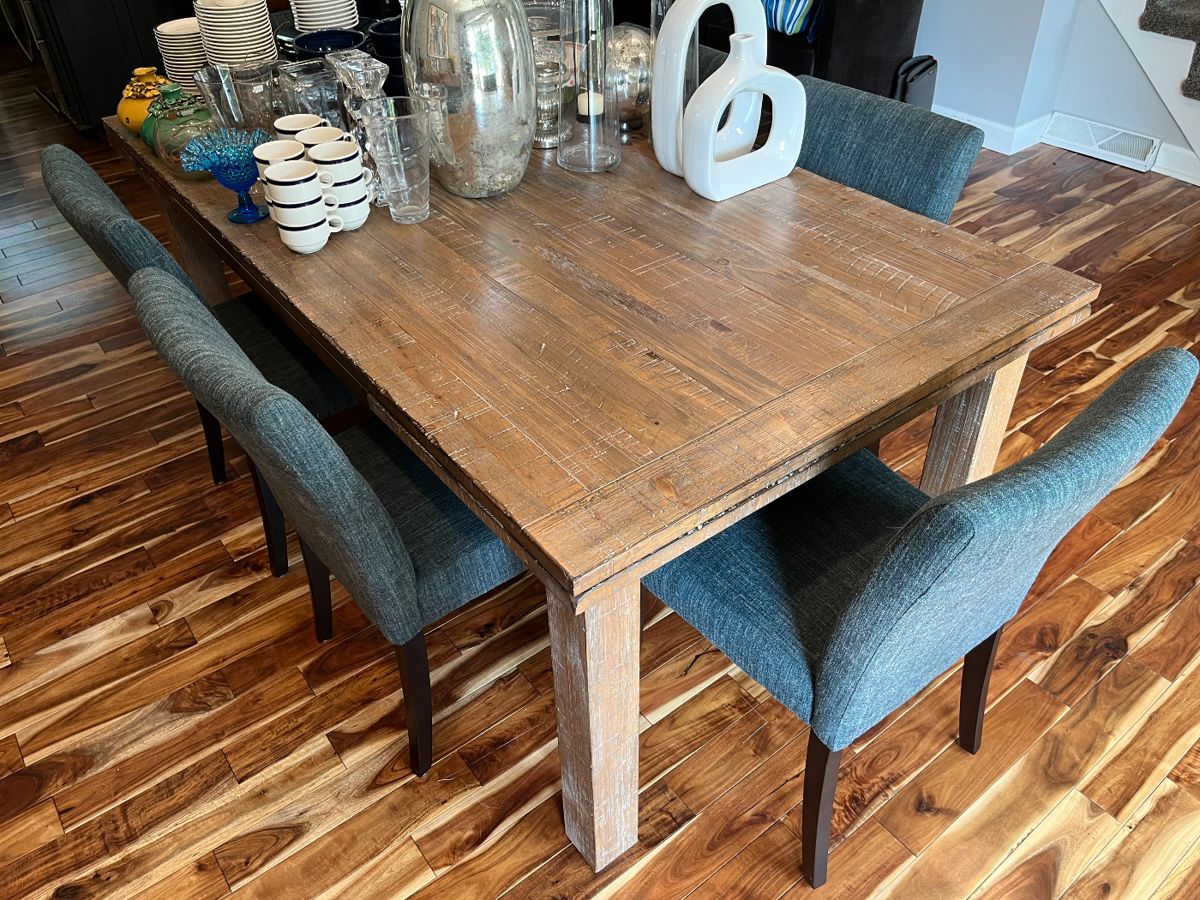 Emerald Home expanding dining table with six chairs by Jason Furniture Co.