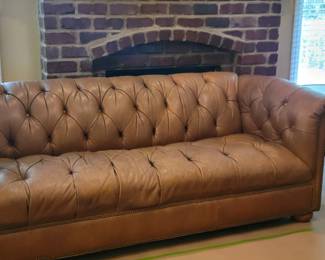 ETHAN ALLEN CHESTERFIELD TUFTED/NAIL-HEAD TRIM LEATHER SOFA (SEATING HAS WEAR) $200 (SAME SOFA DIFFERENT ROOM AND LIGHTING FOR PICS)