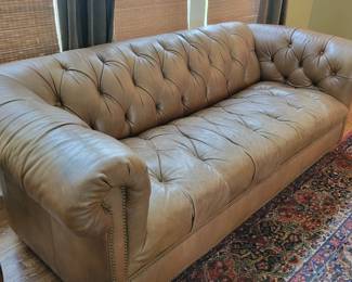 ETHAN ALLEN CHESTERFIELD TUFTED/NAIL-HEAD TRIM LEATHER SOFA (SEATING HAS WEAR)