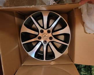 ACURA 17" RIMS - FOUR TOTAL AT $100 EACH TOTAL $400 EXCELLENT CONDITION