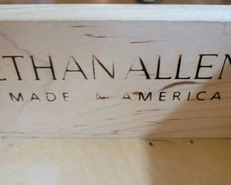 ETHAN ALLEN FRENCH COUNTRY END TABLE 