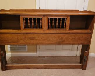 ETHAN ALLEN FULL HEADBOARD BOOK SHELF IN ONE $100