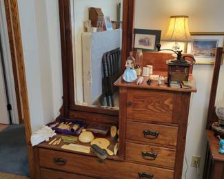 900s Antique Ash Bi-Level Gentleman’s Dresser With Swivel Mirror. Beautiful!