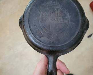 Griswold cast iron pan.