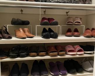 Nice selection of name brand shoes- Dansko, Clarks, Cliff, Liz Claiborne

Size- 8/9
