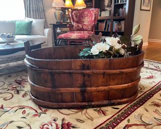 Antique wood bathtub