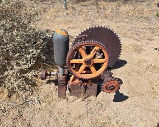 530  Antique Hardie Sprayer Pump 