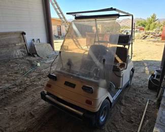238  Yamaha Electric Golf Cart 