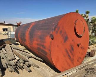 2576  17 x 7  Water Tank 