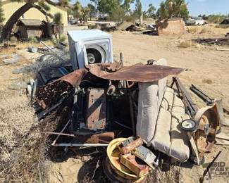 2212  Washing Machine, Chain Link Fencing, Fender and Misc Metal 