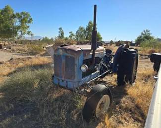 200  Fordson Major Diesel Tractor 