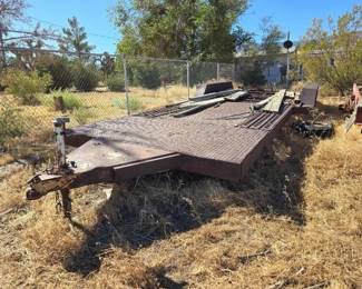 204  27ft Utility Trailer 