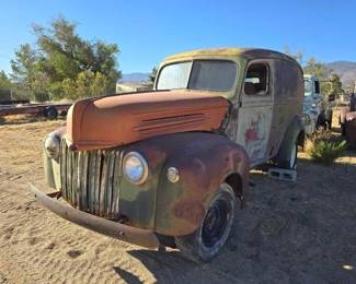 213  1946 Ford Panel Van 