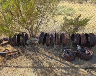 3062  15 Assorted Wheels and Leaf Springs 