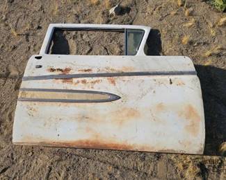 3042  1958 Ford Ranchero Door 