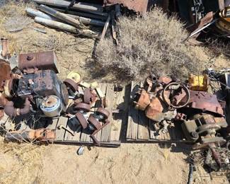 2220  16 HP Motor Casters and Engine Parts 