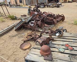 2606  2 Engines 1 Wisconsin Compressor amd Engine Parts 