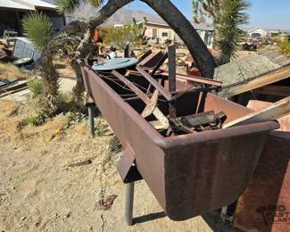 2206  4 Section Sink Full of Scrap Metal 