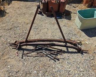 1074  Two Trailer Axels and Parts 