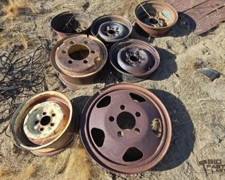 3052  7 Assorted Wheels 