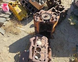 3806  6 EnginesBlocks 