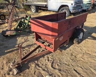 495  Millcreek Manufacturing Co 25 Manure Spreader 