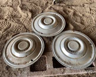 4036  3 Wheel Covers 