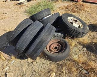 3048  8 Wheels with Tires 