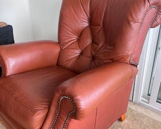 Beautiful and new leather reading chair