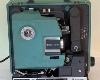 Vintage Bell & Howell 1592 Movie & Sound Projector