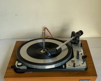 Vintage United Audio Dual 1019 Turntable