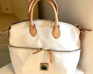 Dooney & Bourke 