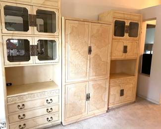 Henredon Mid Century Lacquer Entertainment Center with Bar 