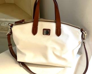 Dooney & Bourke